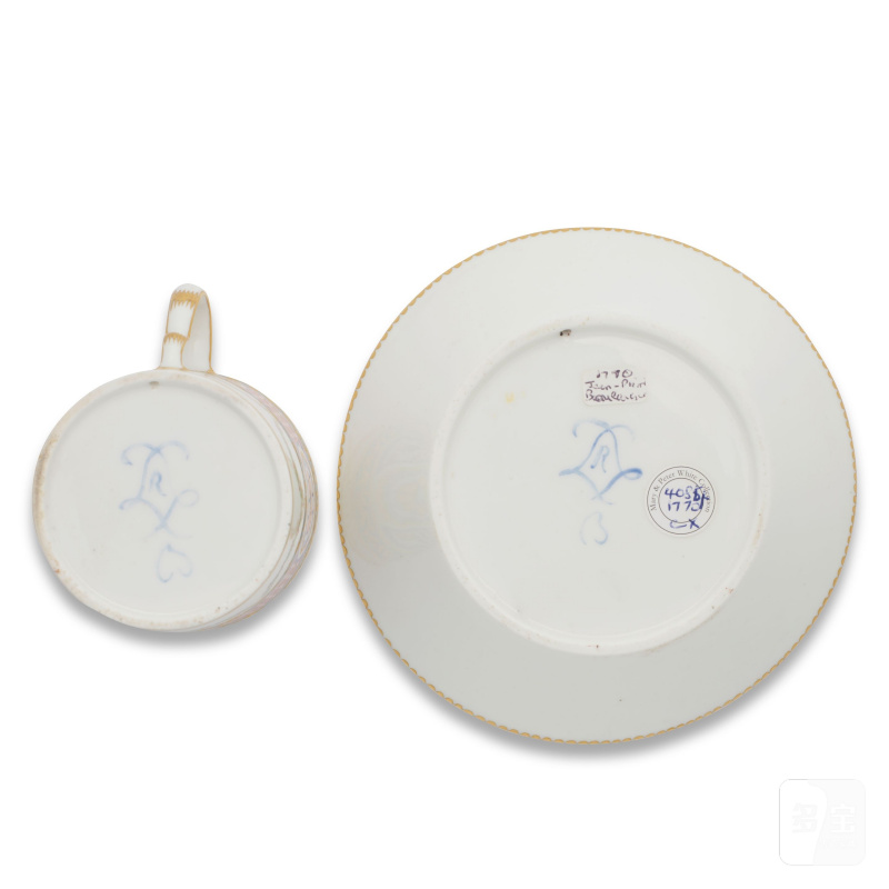A Sèvres cup and saucer (gobelet litron et soucoupe), dated 1770 - 图2